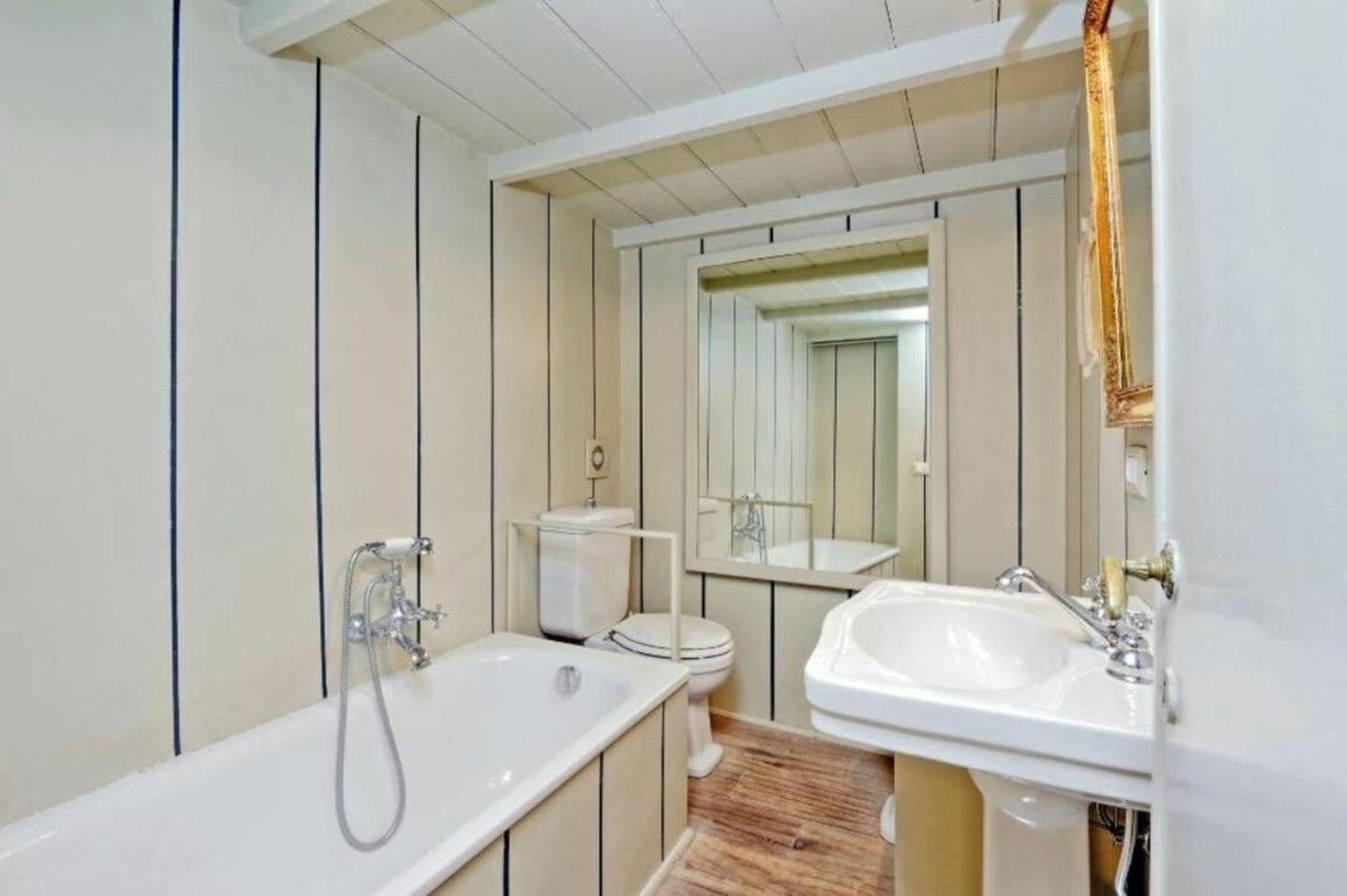 Studio Apt In Rome City Centre Via Gregoriana By Halldis Eksteriør bilde